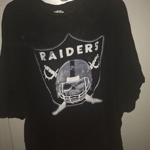 Oakland Raiders “Legends” Tee